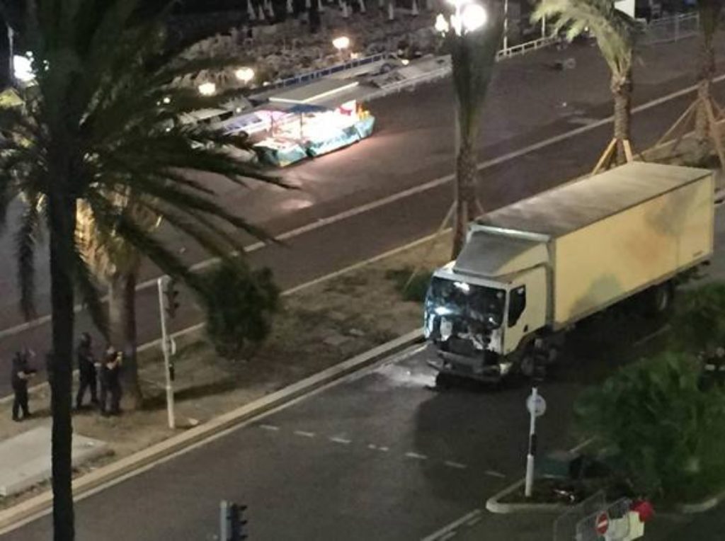 attacco terroristico nizza