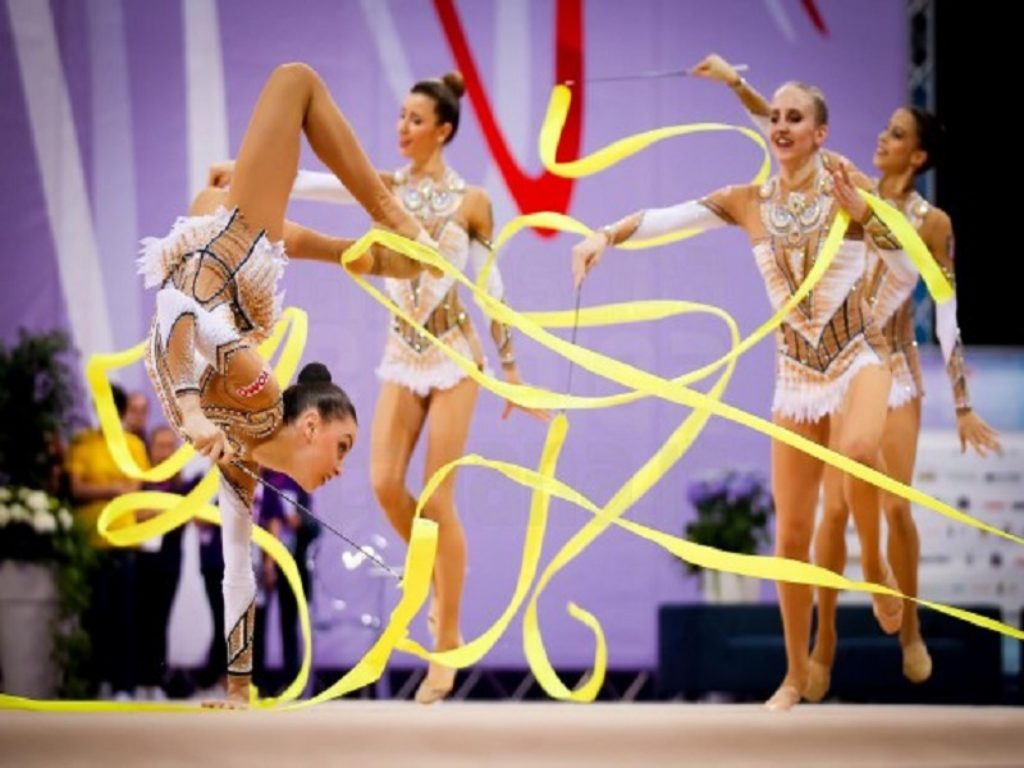 Mondiali di ginnastica ritmica a Kitakyushu (Giappone): le Farfalle azzurre vincono l’oro in cerchi e clavette, è la quinta medaglia per l'Italia nel torneo