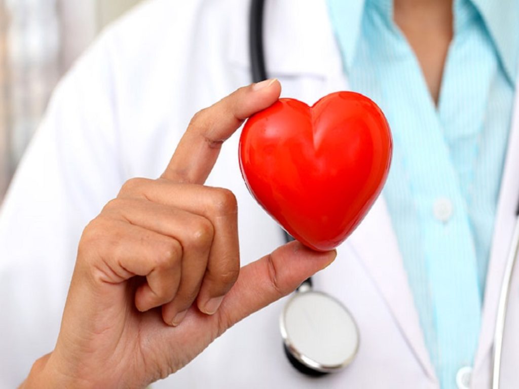 Fibrillazione atriale: negli anziani fragili, warfarin superiore agli anticoagulanti orali ad azione diretta secondo lo studio FRAIL-AF