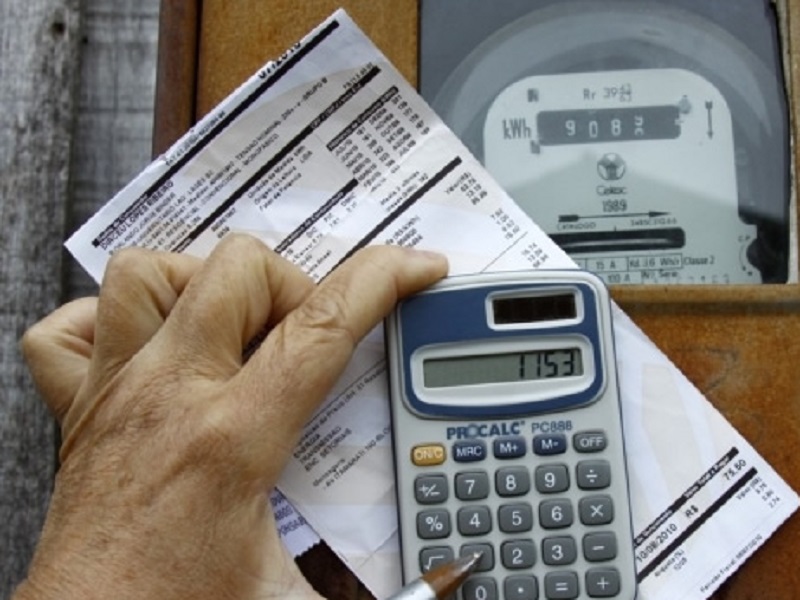 mercato libero bolletta della luce contatore calcoli