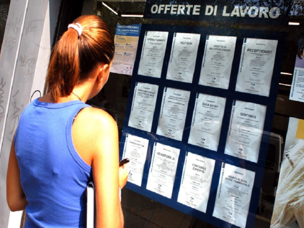 Le tendenze nel mercato del lavoro europeo 2020-2021: diversi milioni di posti di lavoro a rischio se continueranno le limitazioni della pandemia