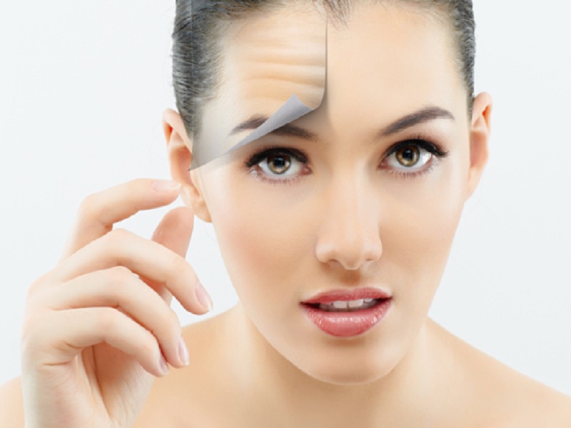 Il nuovo minilifting composito, tecnica di lifting facciale meno invasiva e più duratura della chirurgia classica, è la nuova tendenza per uomini e donne over 50