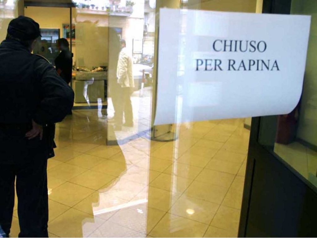 Banche, filiali ancora più sicure secondo l'ultima indagine Abi: oltre 281 milioni di euro investiti per prevenire azioni criminose e tutelare i clienti