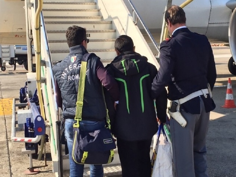 espulsione estremismo islamico terrorismo