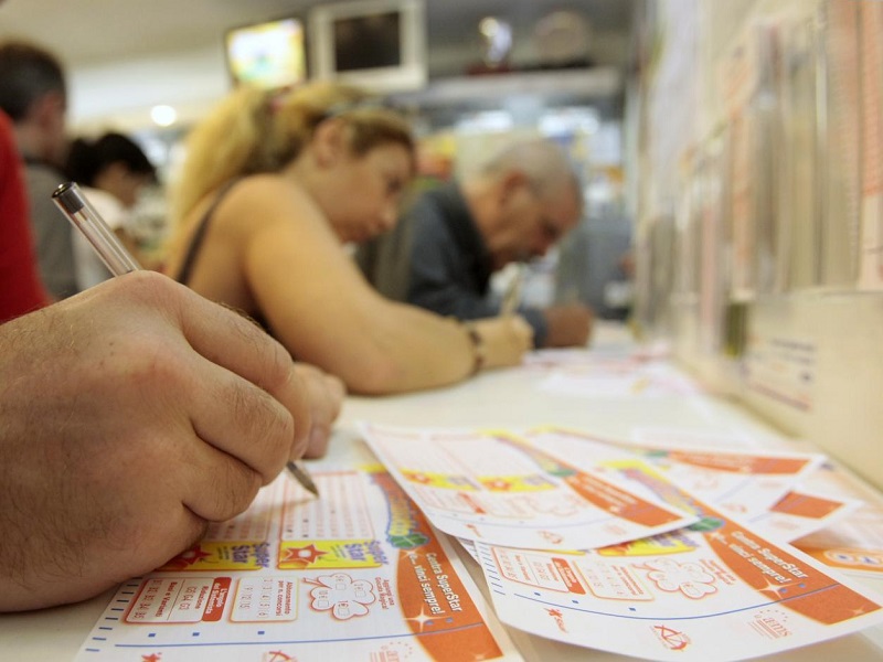 Estrazione Superenalotto di oggi, martedì 23 gennaio 2024. La combinazione vincente del 23/1/2024, le quote, archivio estrazioni e verifica vincite.