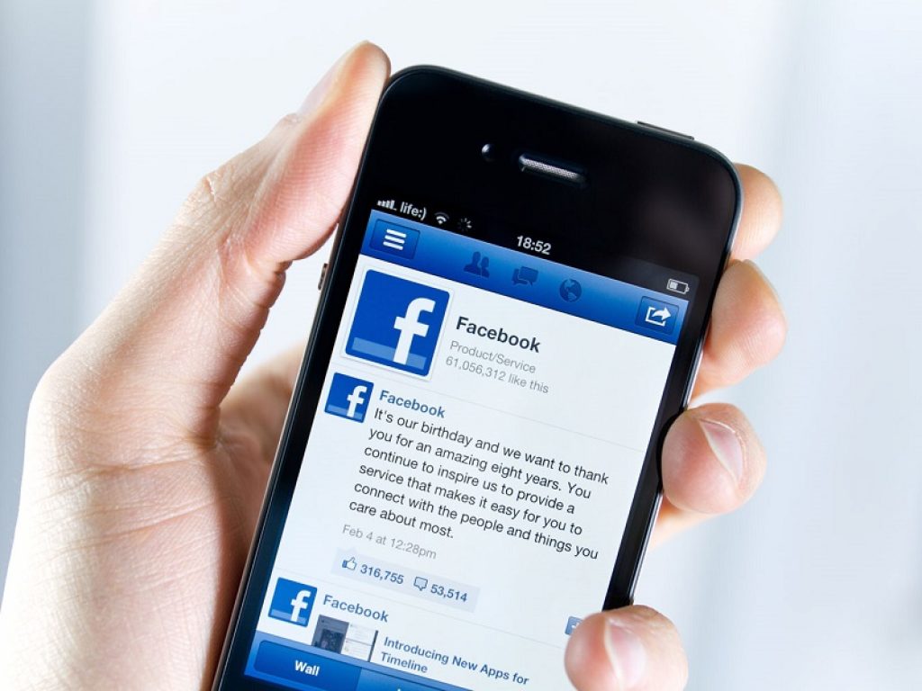 La Procura di Roma ha aperto un fascicolo e indagherà sul coinvolgimento degli utenti italiani nell'ambito del Datagate Facebook, lo scandalo che fa tremare Zuckerberg.