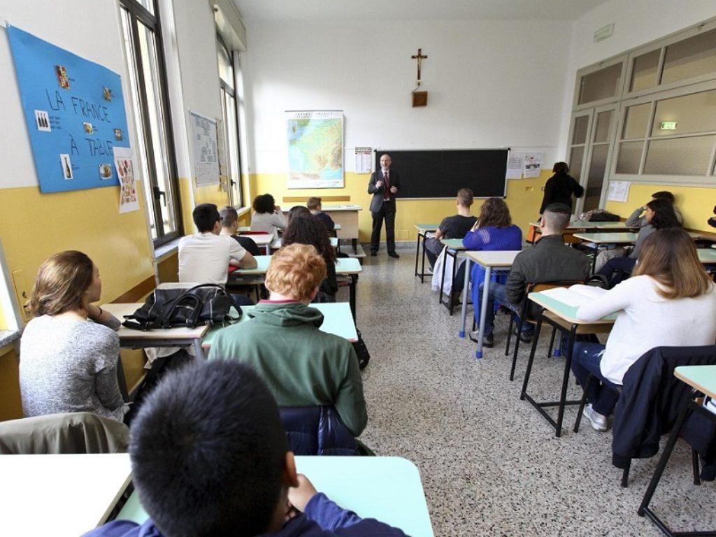 Edilizia scolastica, online i dati aggiornati dell’Anagrafe. Il commento del ministro dell'Istruzione Bussetti: "Operazione trasparenza, ora avanti con semplificazioni e investimenti"