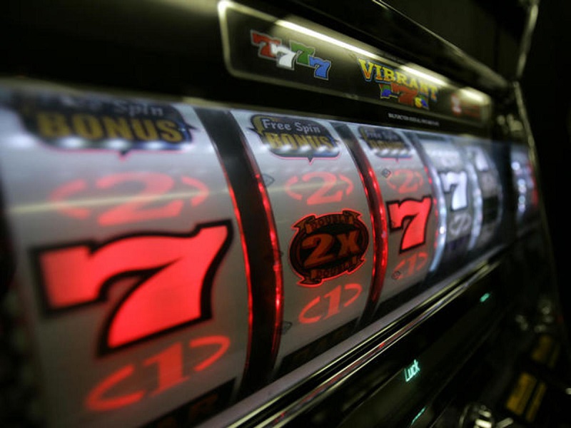 Dalle slot ai Gratta e Vinci, i ragazzi non riconoscono il gioco come patologico secondo un allarme lanciato dalla Società italiana di pediatria (Sip) sezione Lazio