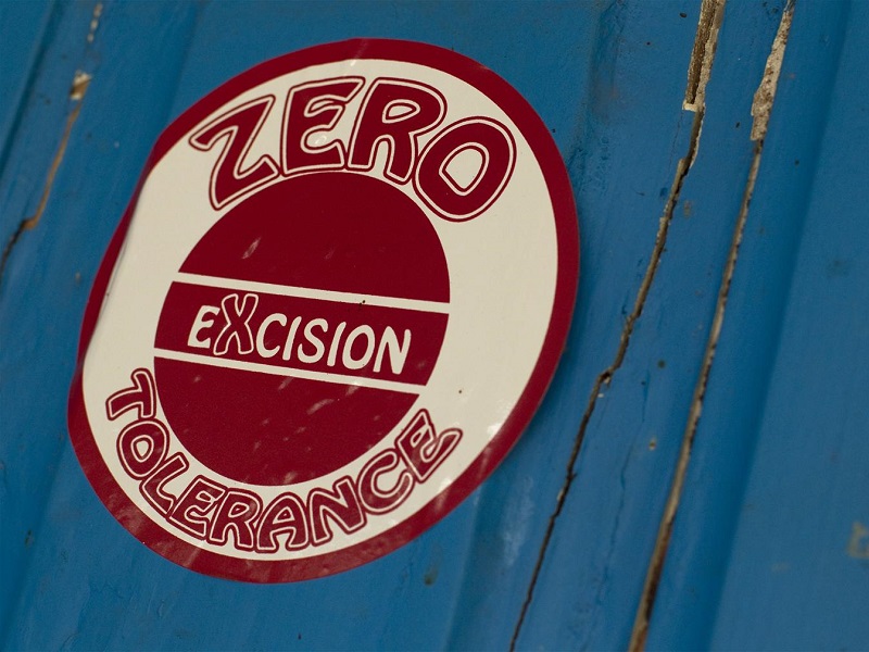 In Italia ci sono almeno 85-90mila donne con mutilazioni genitali femminili, di cui 5-7mila minori, secondo un'indagine dell'Università la Bicocca