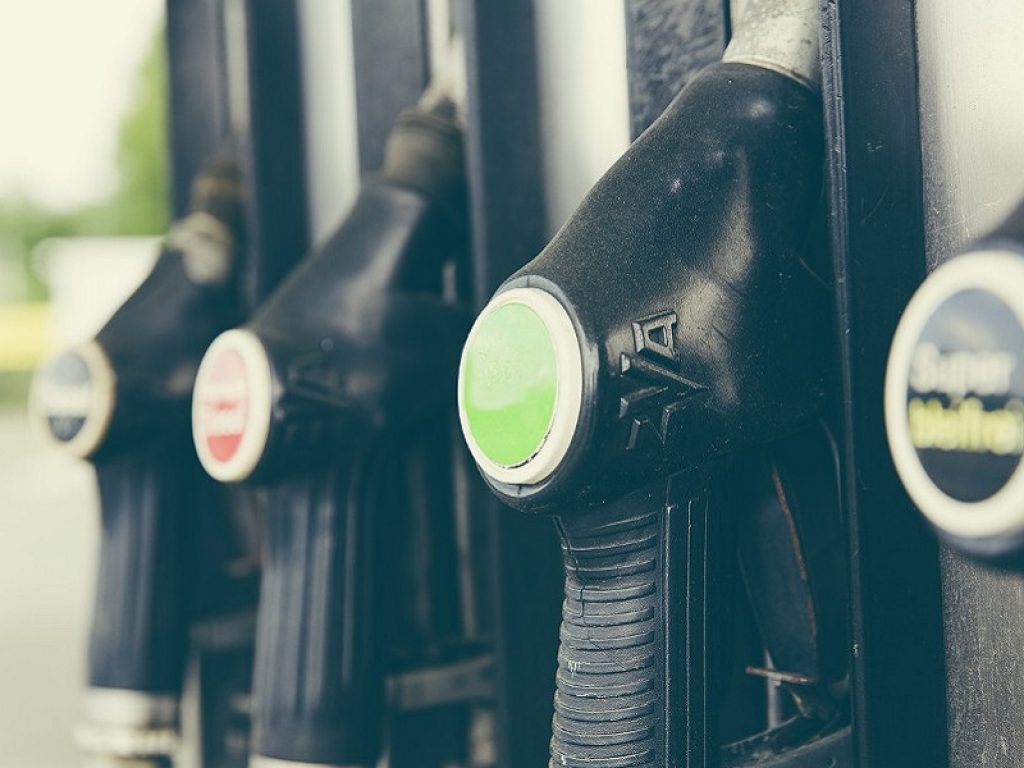 Stangata carburanti anche per le auto a metano: come denuncia il Codacons oggi un pieno costa il doppio rispetto a inizio anno