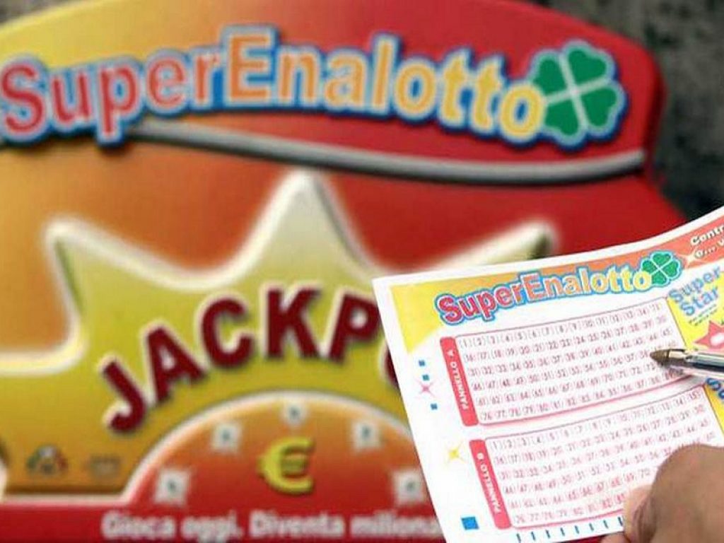 Estrazione Superenalotto, Lotto, 10 e Lotto di oggi, giovedì 14 giugno 2018. La combinazione vincente del 14/6/2018, il jackpot e le quote, archivio estrazioni e verifica vincite.