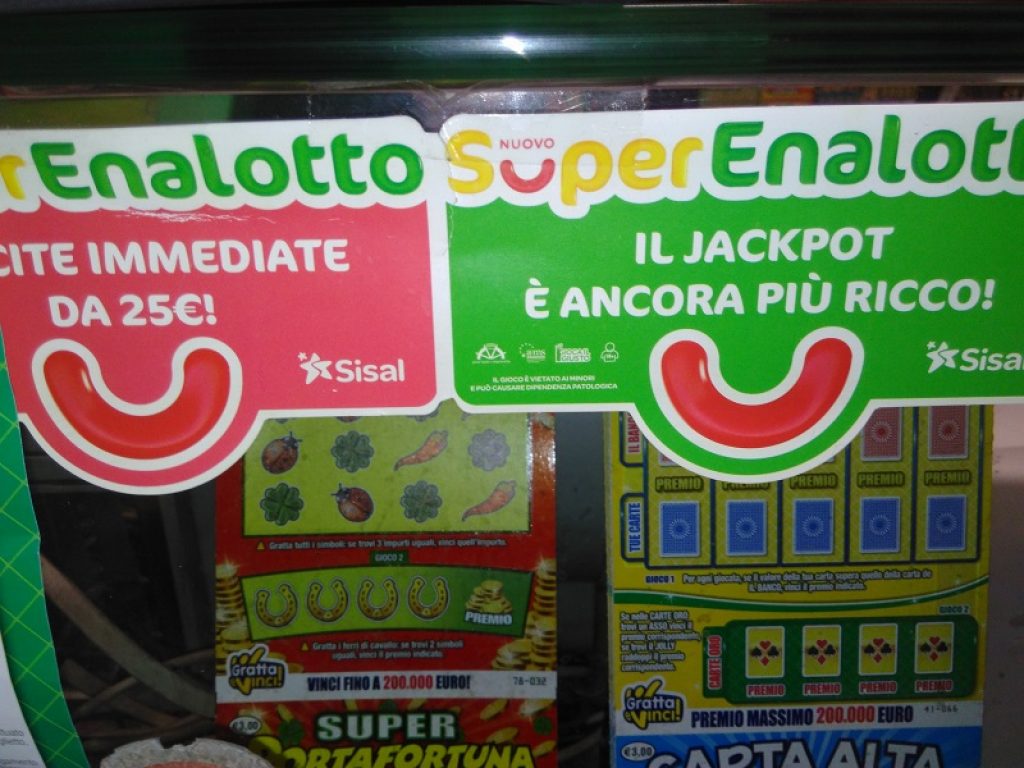 Estrazione Superenalotto di oggi, giovedì 1 febbraio 2024. La combinazione vincente del 1/2/2024, le quote, archivio estrazioni e verifica vincite.