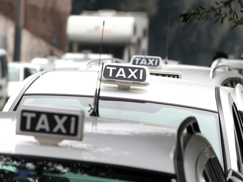 gasolio taxi protesta dei tassisti incontro ministero dei trasporti