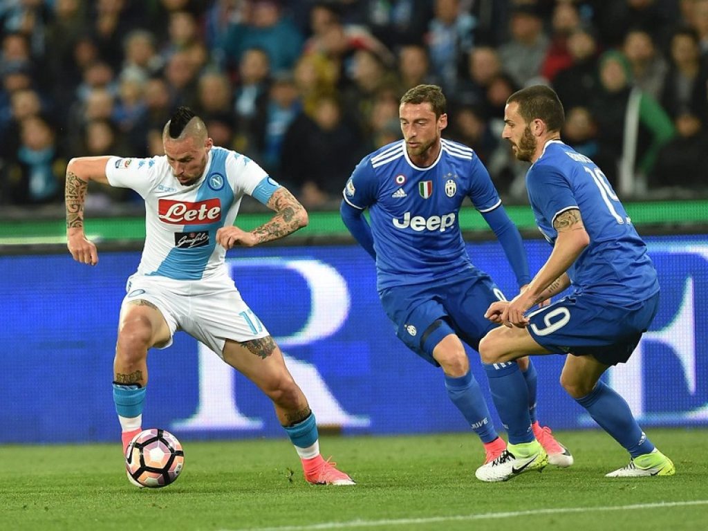 i pronostici degli anticipi di serie a di oggi roma-spal napoli-juventus