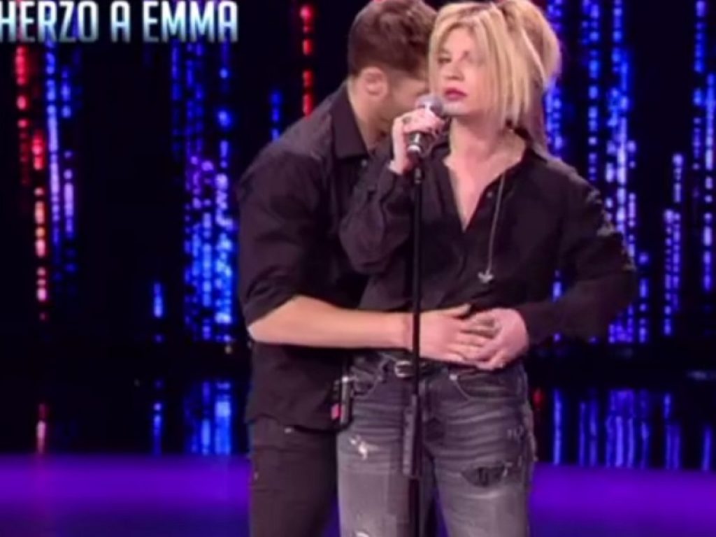 molestie scherzo amici maria dei filippi emma marrone