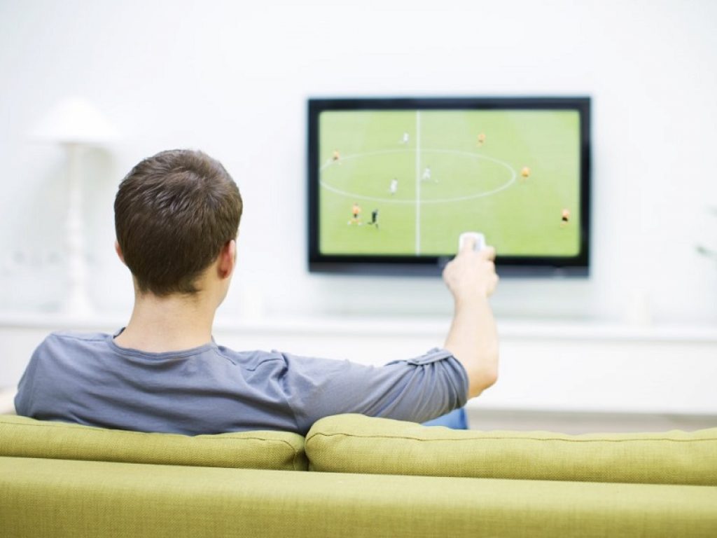 Multa da 2,4 milioni di euro dell'Agcom a Sky per le variazioni al pacchetto Sky Calcio e il diritto di recesso per gli abbonati