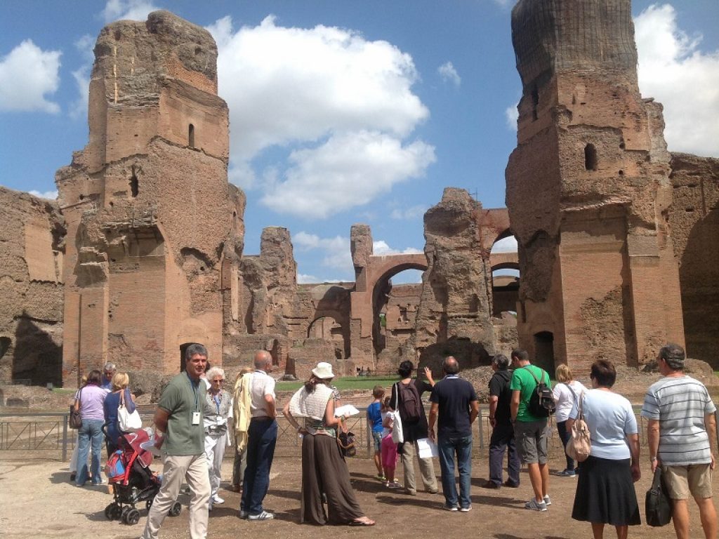 Le guide turistiche ufficiali bocciano le Giornate FAI di Primavera: "Campagna offensiva, è inopportuno sostituirci con i volontari"