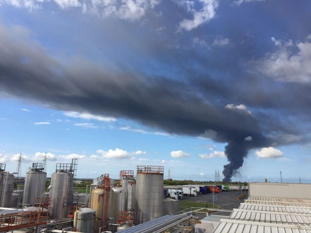 incendio eco x pomezia