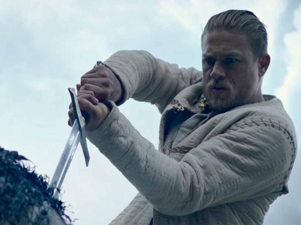 king arthur il potere della spada lingua originale cinema trailer
