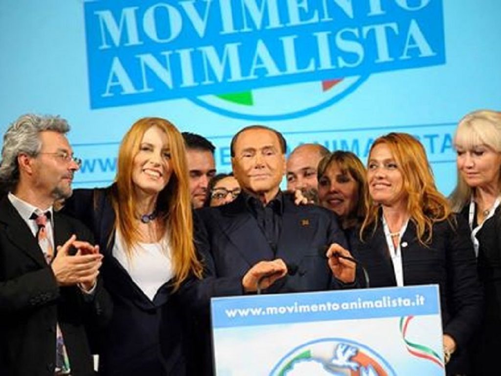 Berlusconi e Brambilla in occasione della presentazione del Movimento animalista