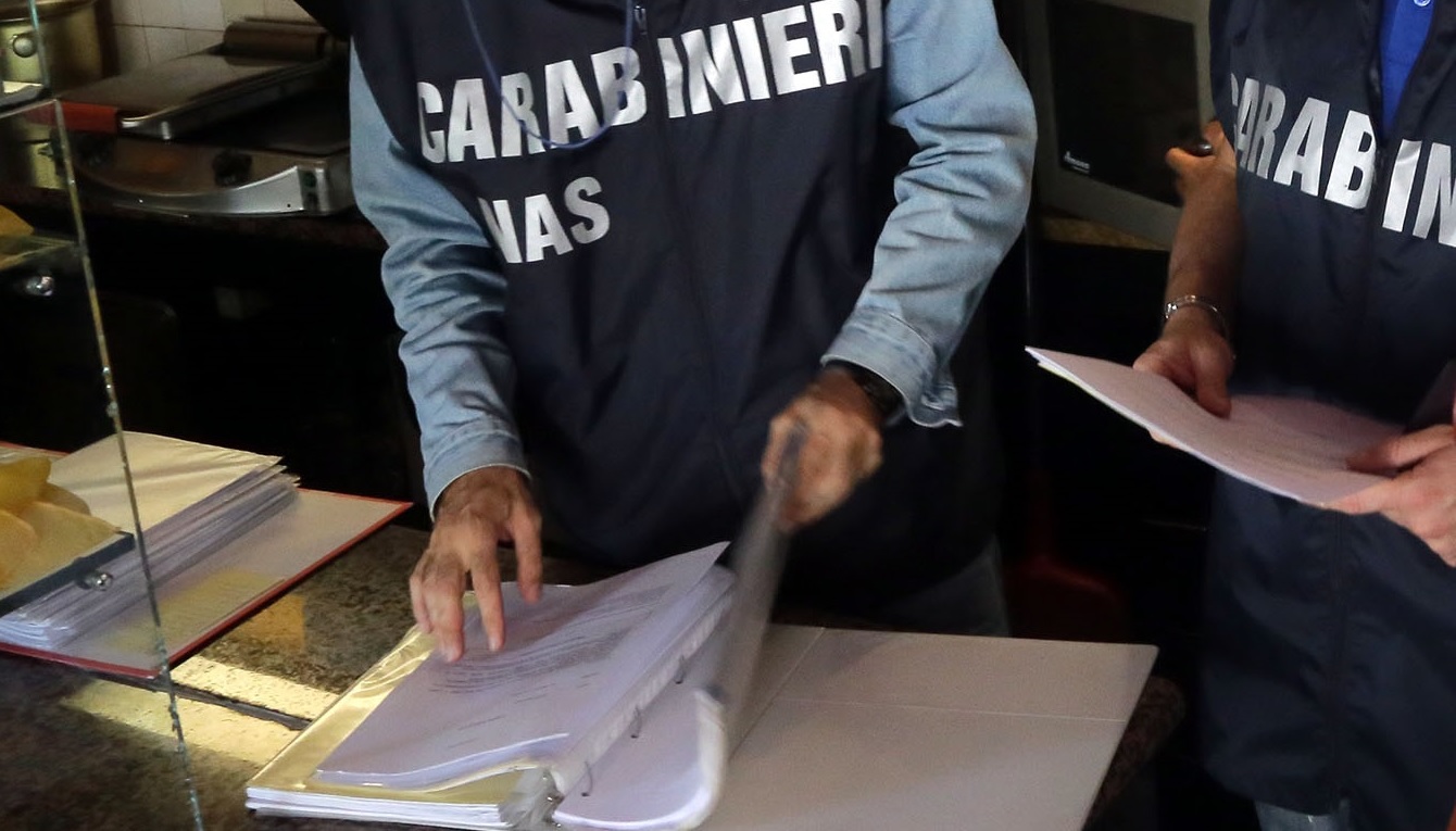 carabinieri nas medici farmaceutico supermercati