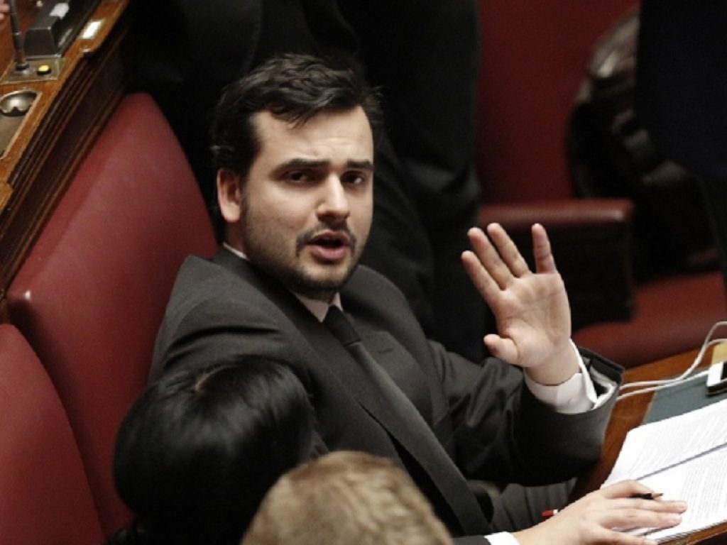 carlo sibilia decreto vaccini obbligatori querela ministero della salute beatrice lorenzin codacons