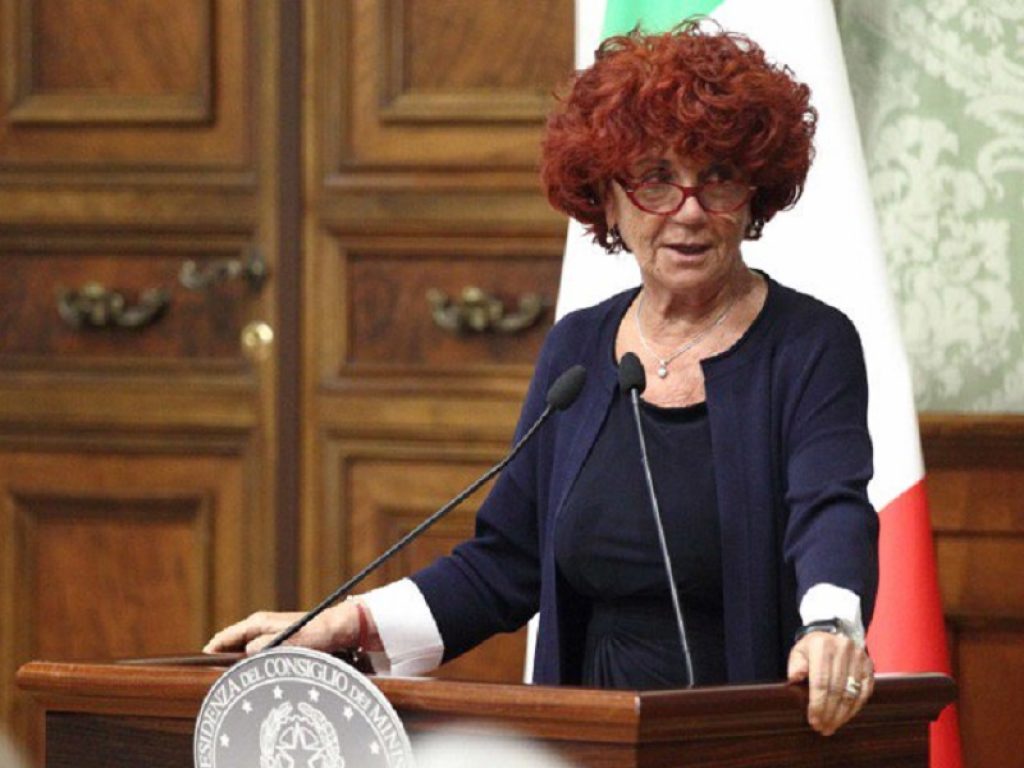 La ministra uscente dell'Istruzione Valeria Fedeli ha lasciato al suo successore Marco Bussetti un dossier con le questioni urgenti da affrontare nell’interesse del comparto del sapere