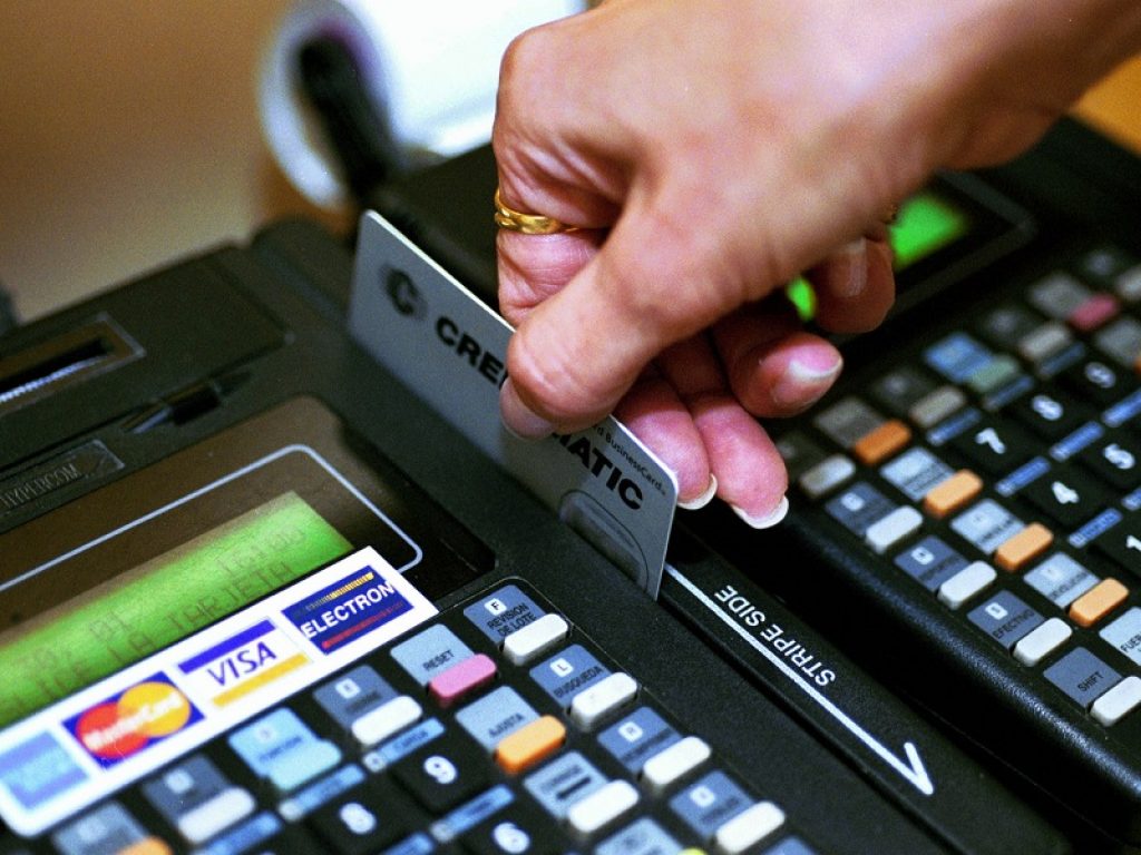 Cashback, il Movimento 5 stelle difende l'introduzione: “Dati incontrovertibili, il programma funziona e aumenta anche il grado di digitalizzazione del Paese”