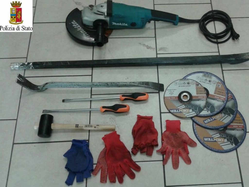 banda rapinatori albanesi brescia milano polizia arresti