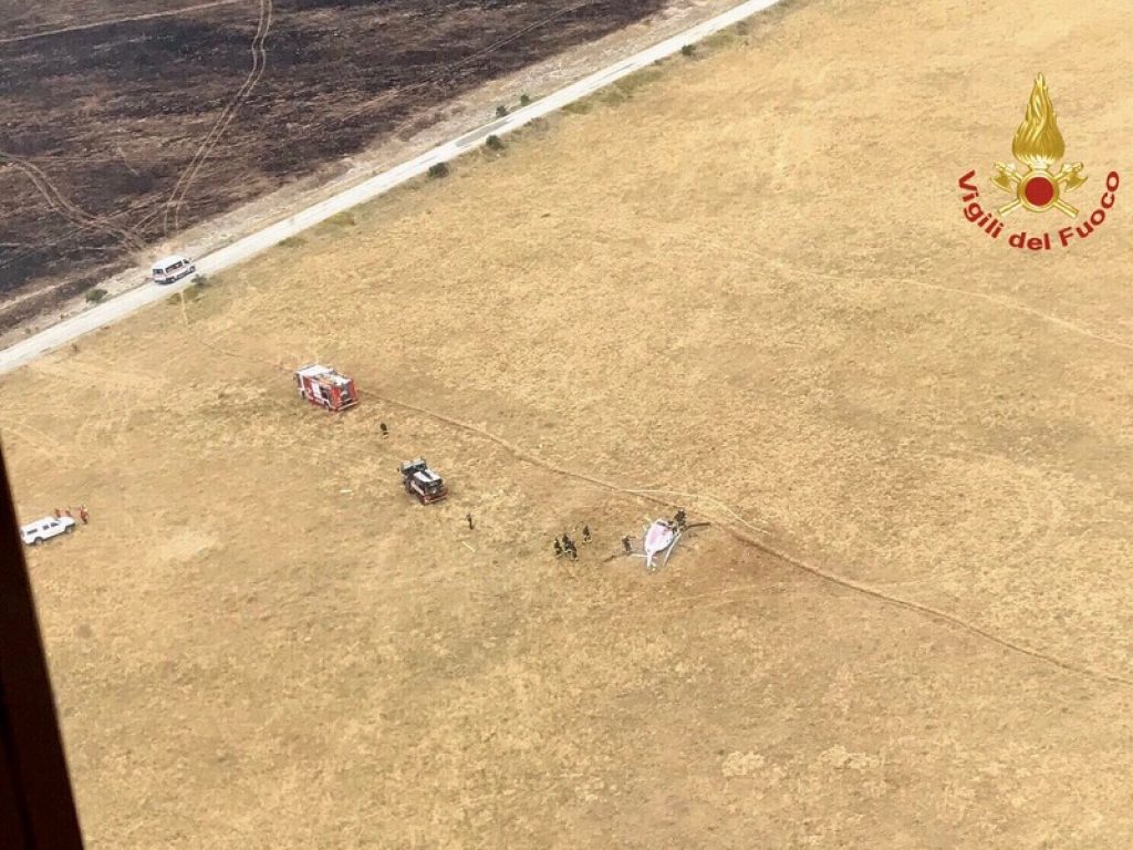incidente elicottero vigili del fuoco farindola