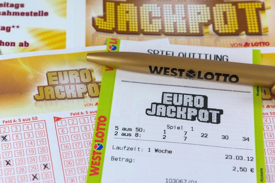 Estrazione Eurojackpot di venerdì 28 giugno 2024. Numeri vincenti del concorso del 28/6/2024, archivio estrazioni, combinazione e quote in Italia.
