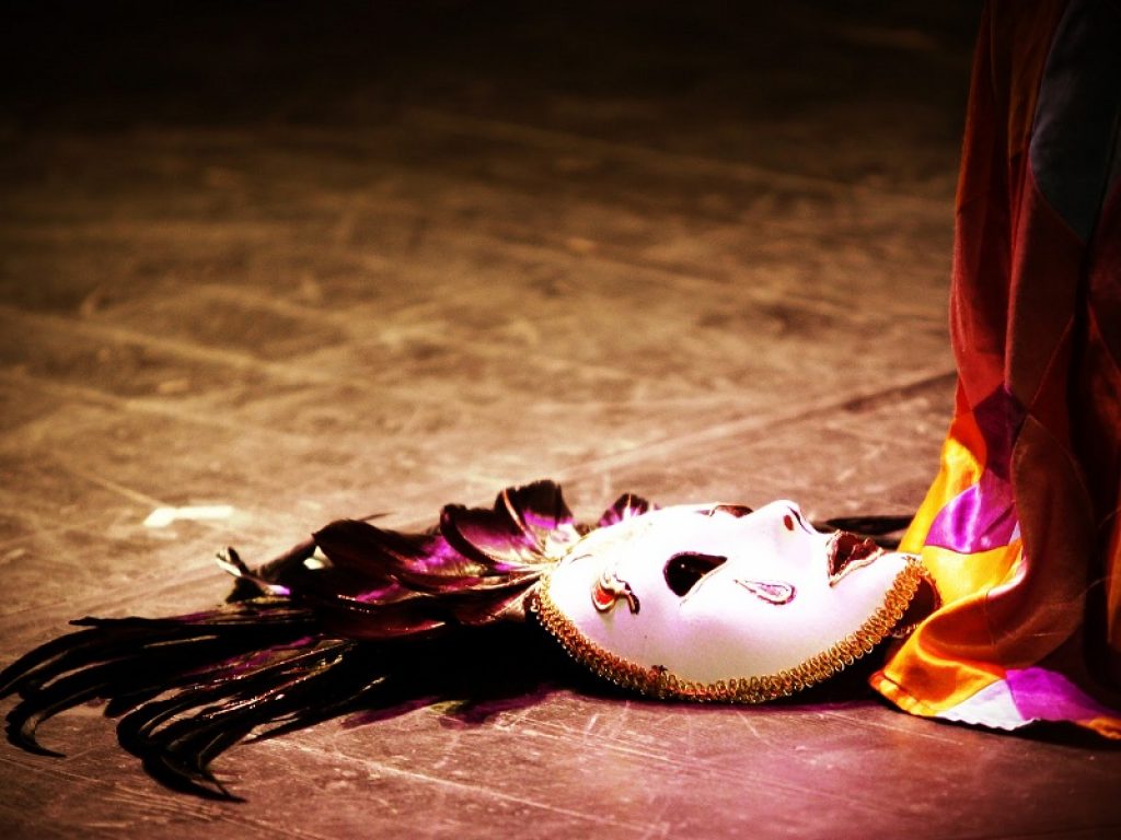 Tiziano Panici, direttore artistico del Teatro Argot Studio, lancia un appello per il futuro del teatro dopo l'emergenza Coronavirus: "Cercare nuove direzioni"