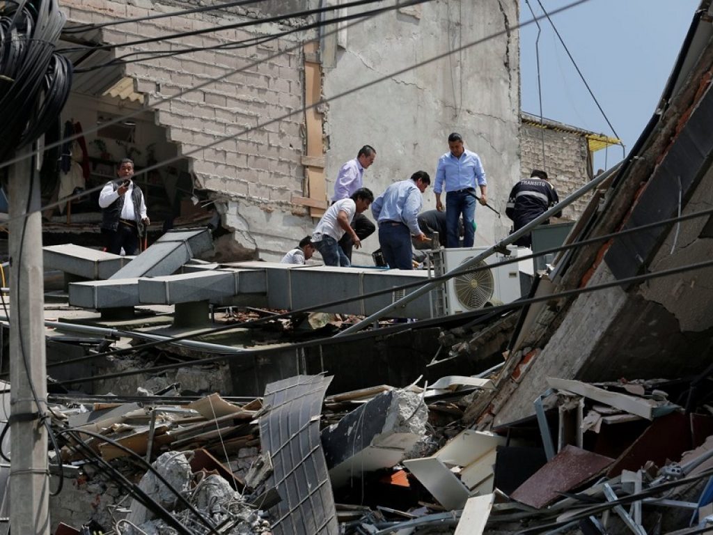 terremoto messico ricerche dispersi aiuti