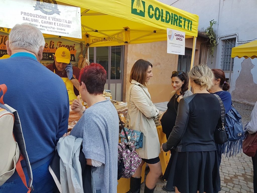 mercato contadino san teodoro roma