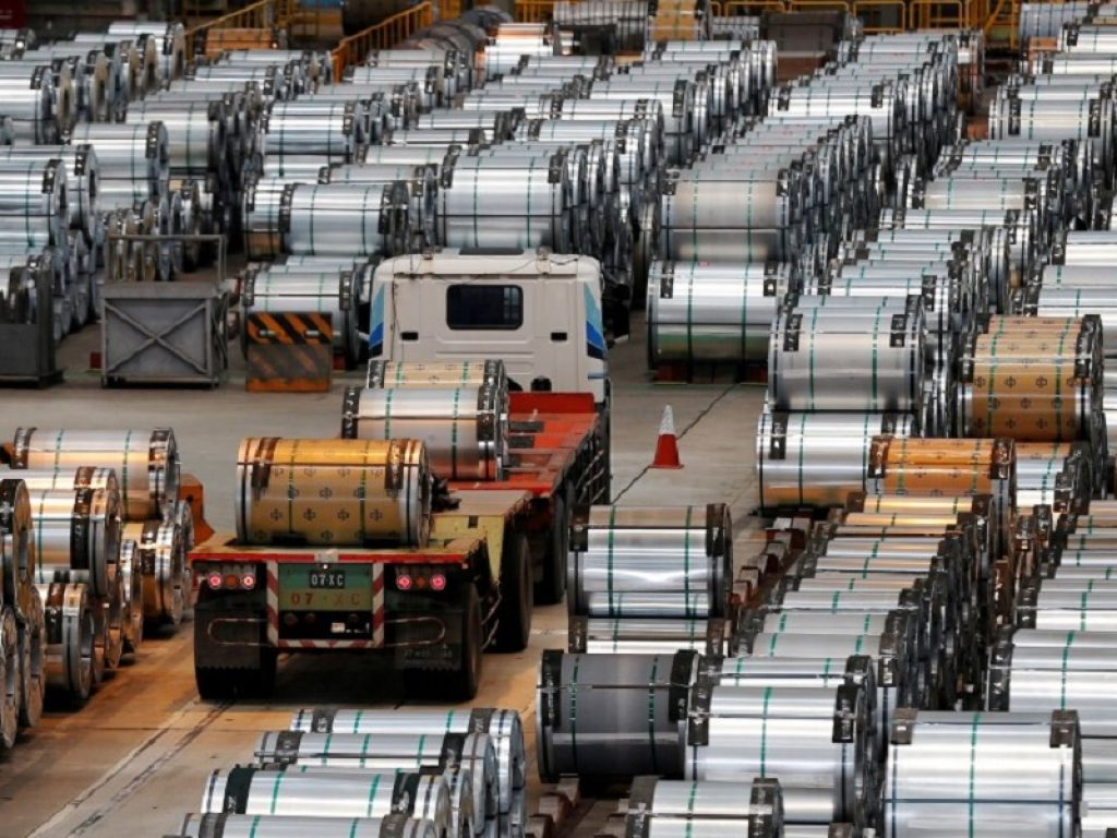 L'UE vuole che la futura strategia industriale aiuti le imprese a superare la crisi dovuta al COVID-19 e ad affrontare la transizione digitale e ambientale