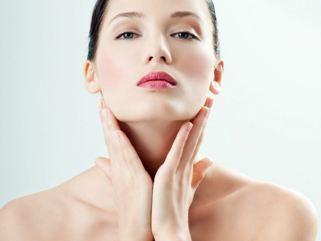 doppio mento come fare farmaco sedute