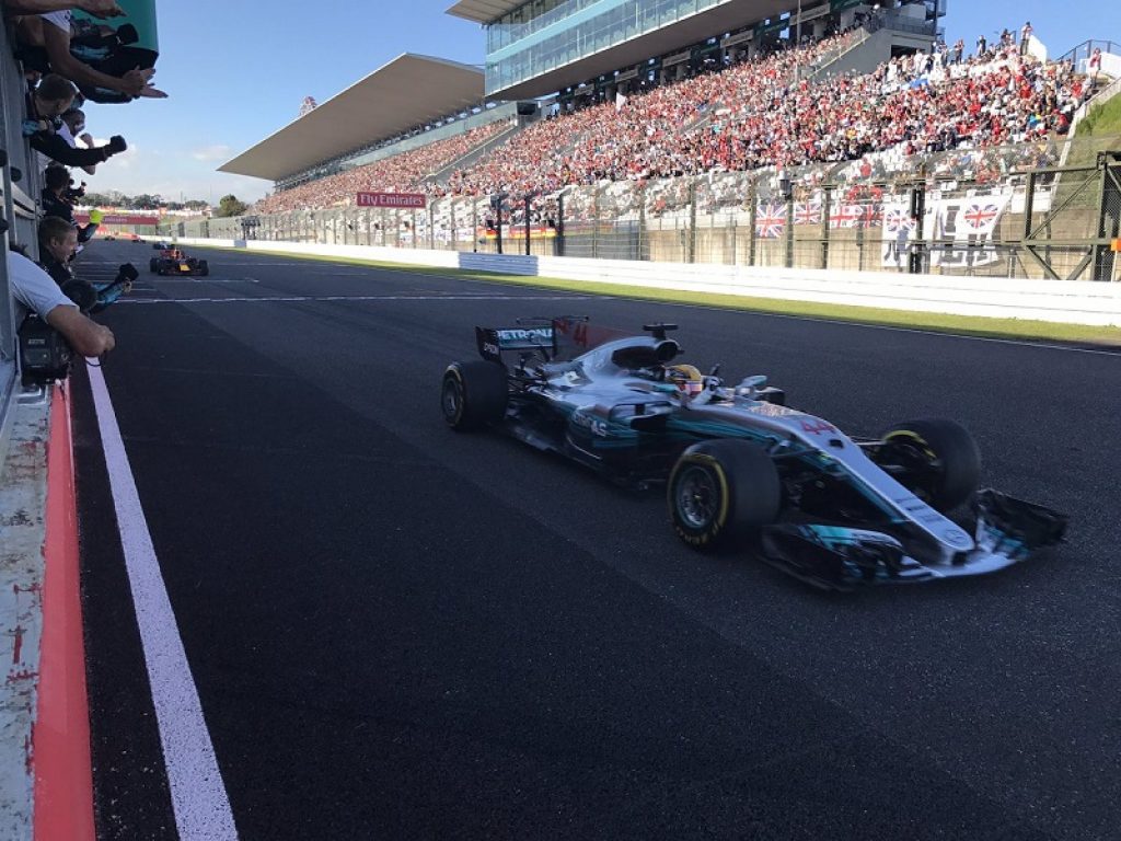 formula 1 gran premio giappone hamilton vettel mercedes ferrari podio ordine di arrivo