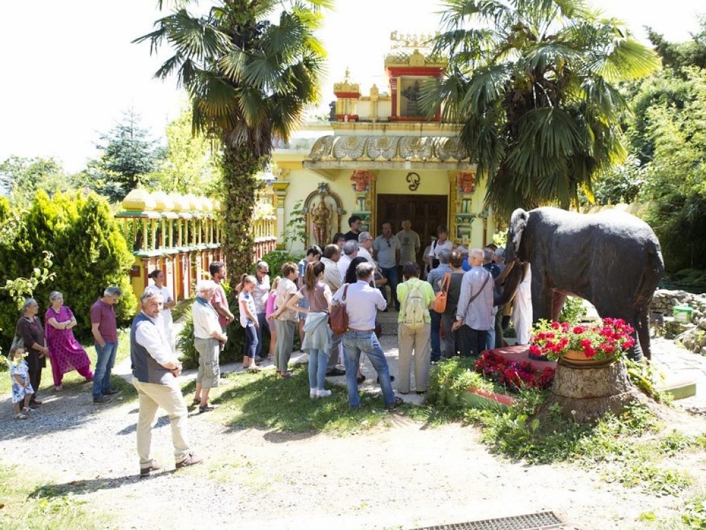 Il Dīpāvali (o Diwali) è la Festa induista della Luce