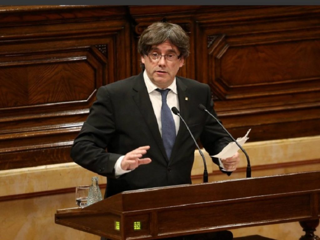 carles puigdemont catalogna indipendenza asilo politico belgio