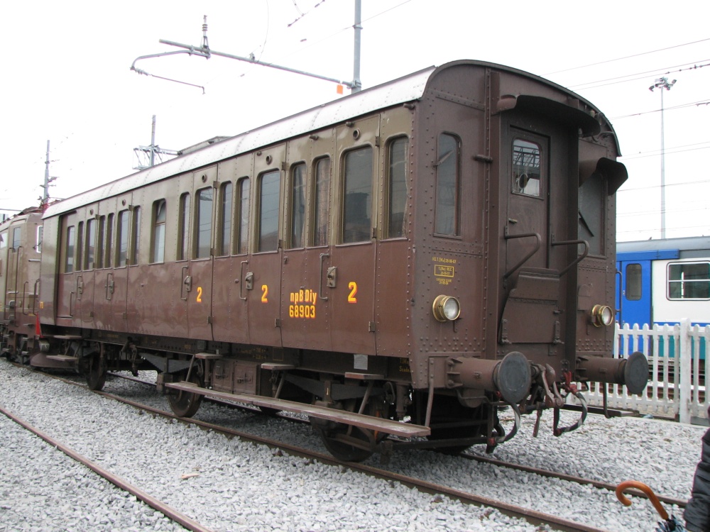 deposito rotabili storici pistoia locomotive treni storici restauro