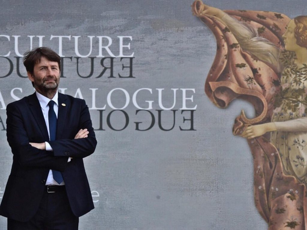 Capitale della Cultura 2024: il ministro Dario Franceschini firma il decreto di nomina della commissione, la presiede Silvia Calandrelli