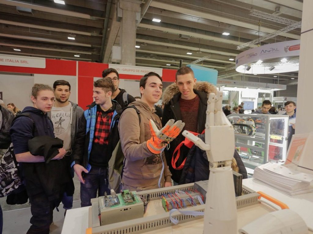 La prima giornata di JOB&Orienta, il Salone nazionale dell’orientamento