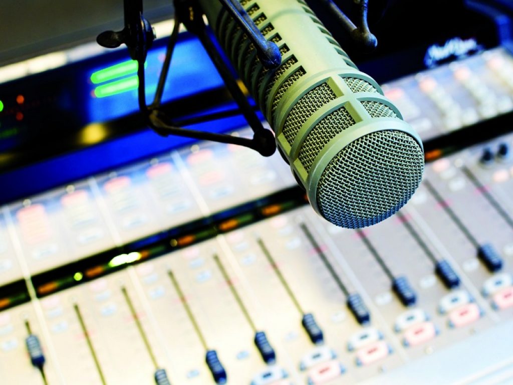 nuove norme europee per radio e televisione online