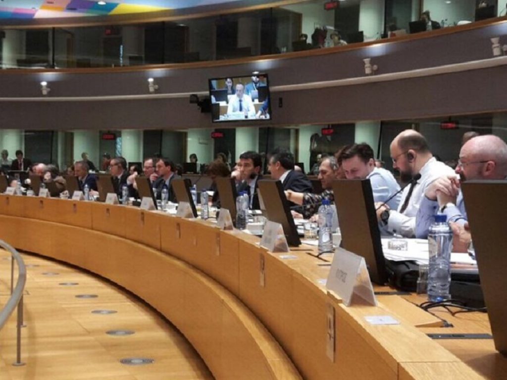 Il Ministro delle politiche agricole Maurizio Martina ha partecipato oggi al Consiglio dei Ministri europei dell’agricoltura e della pesca: PAC e tutela del made in Italy tra i temi affrontati