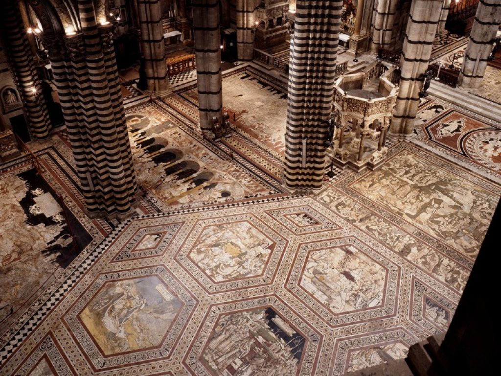 "In lucem veniet": dal 27 giugno al 31 luglio e dal 18 agosto al 28 ottobre la scopertura straordinaria del Duomo di Siena