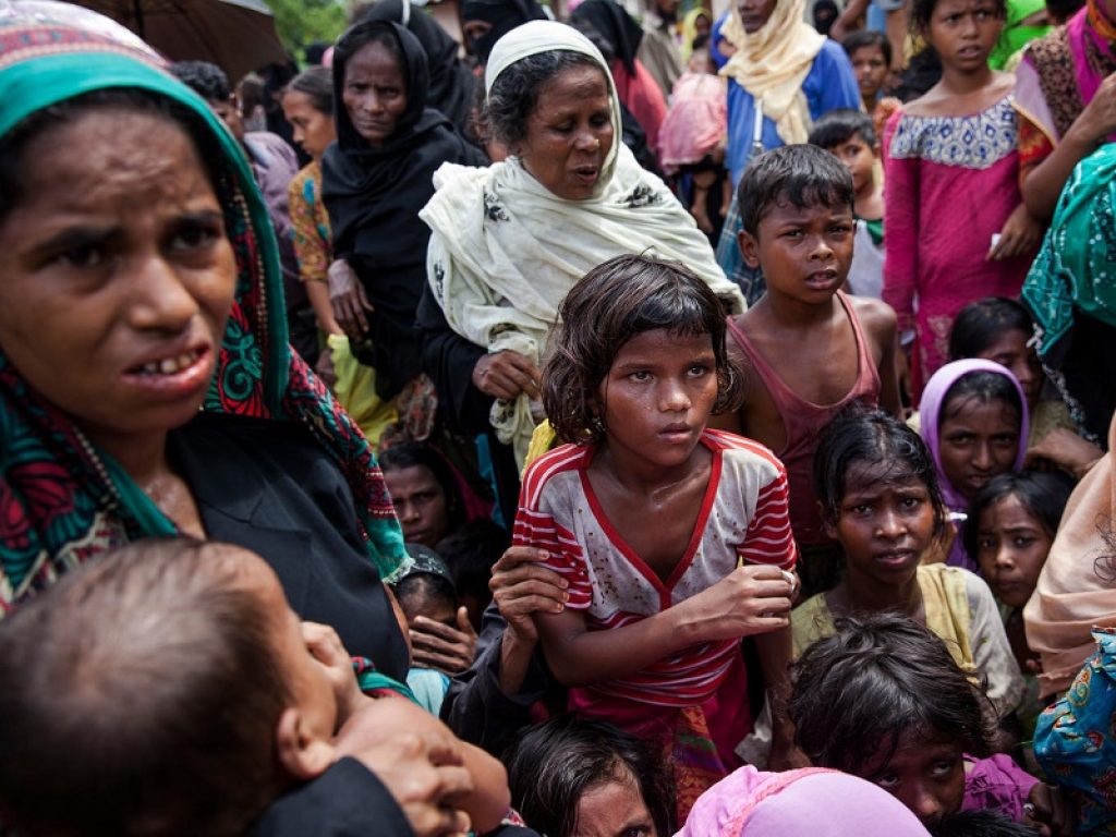Nuovo rapporto Child Alert dell'UNICEF: un anno dopo l’esodo di massa dal Myanmar, il futuro di oltre 500.000 bambini Rohingya rifugiati in Bangladesh è in pericolo