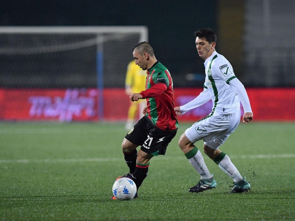 I pronostici del posticipo di serie B di oggi Ternana-Salernitana: i pronostici sicuri e le migliori quote da giocare in singola o nei sistemi