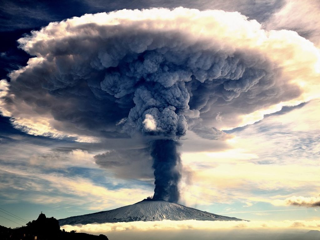 Giuseppe Mario Famiani, dalla Sicilia, e Jingyu Xiao dalla Cina sono i primi vincitori del concorso H4PE - Heritage for Planet Earth 2018