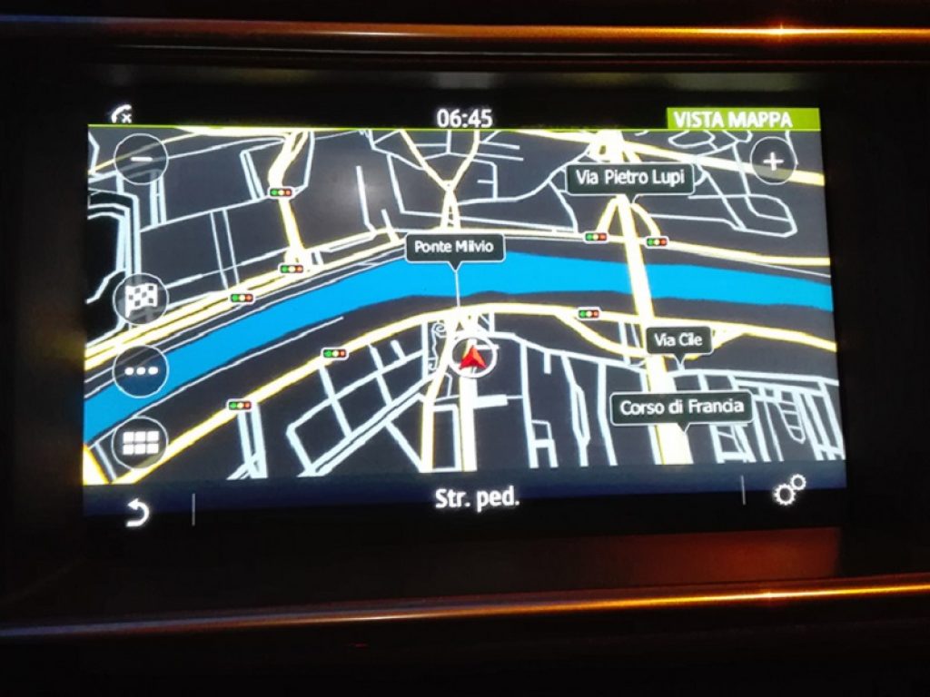 Nanotecnologia e fotonica punti cardine del progetto europeo MILEDI: nei cruscotti delle auto del futuro al posto degli schermi LCD ci saranno micro display