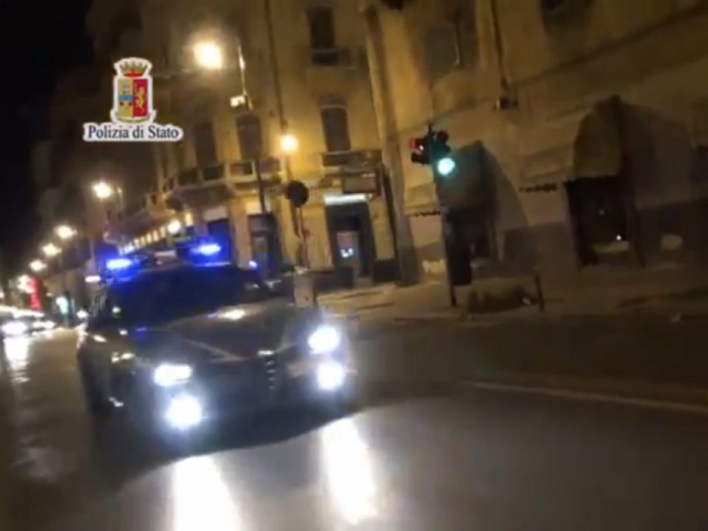 Imponevano il pagamento del “pizzo” ad un imprenditore ennese che stava effettuando lavori di posa della fibra ottica nelle province di Catania e Siracusa: 6 arresti nell'Operazione Capolinea